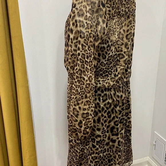 White House Black Market Leopard Print Long Sleeve Dress - Picture 9 of 9